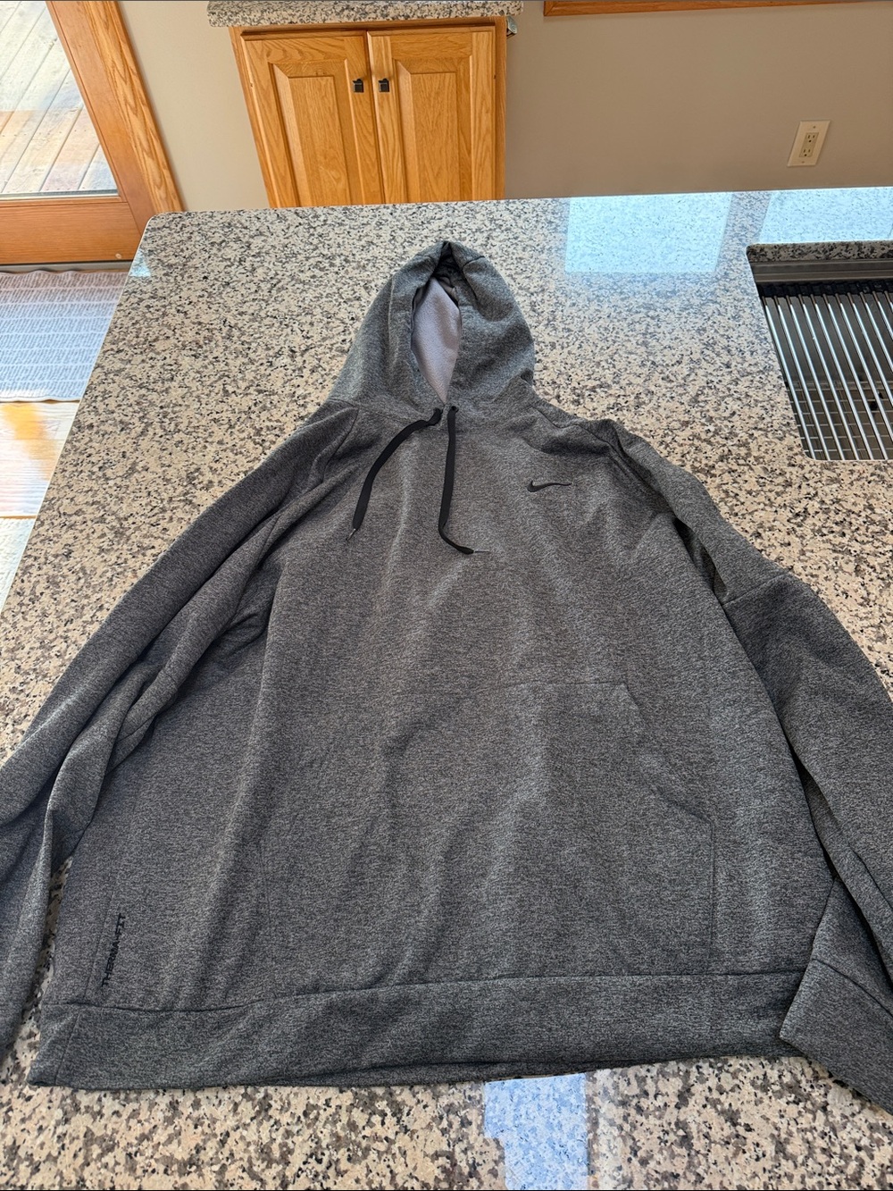 Nike Men's Dark Gray Heather Pullover Hoodie